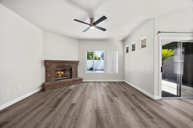 Building Photo - 9814 Autumn Serenade Ct