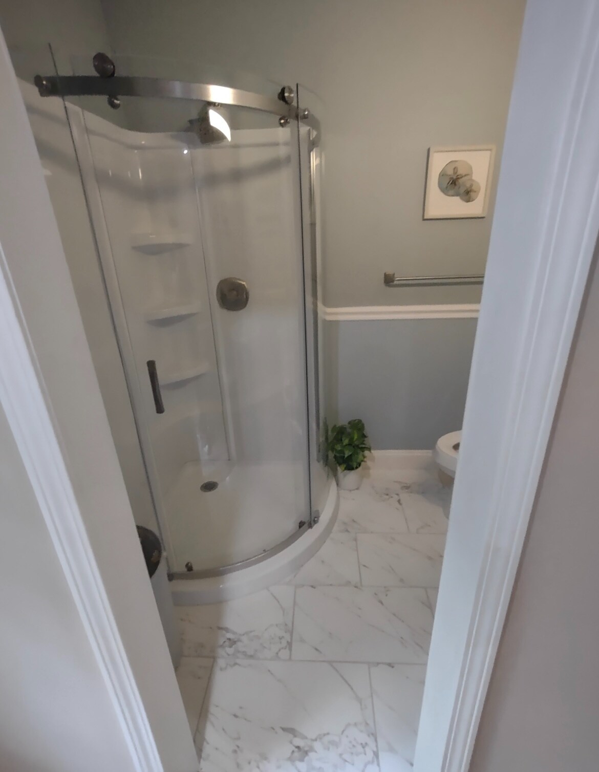 Building Photo - Room in House on New Crossing Trail E