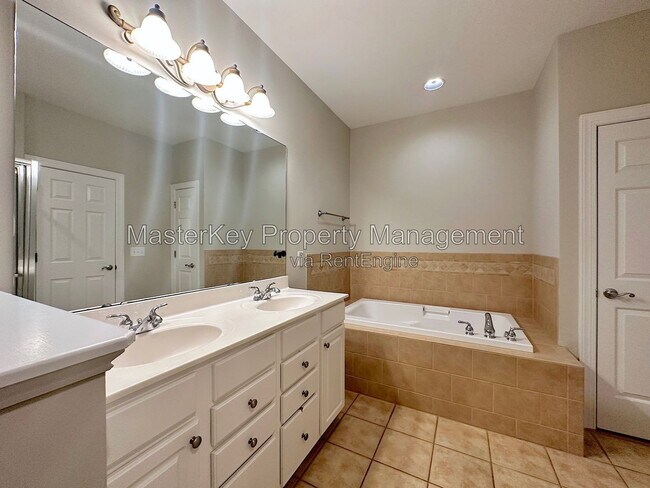 Building Photo - 701 Kirkeenan Cir