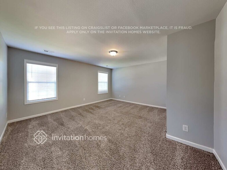 Building Photo - 6576 White Spruce Ave
