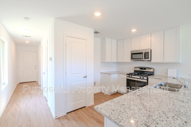 Building Photo - 3233 NW 149th St