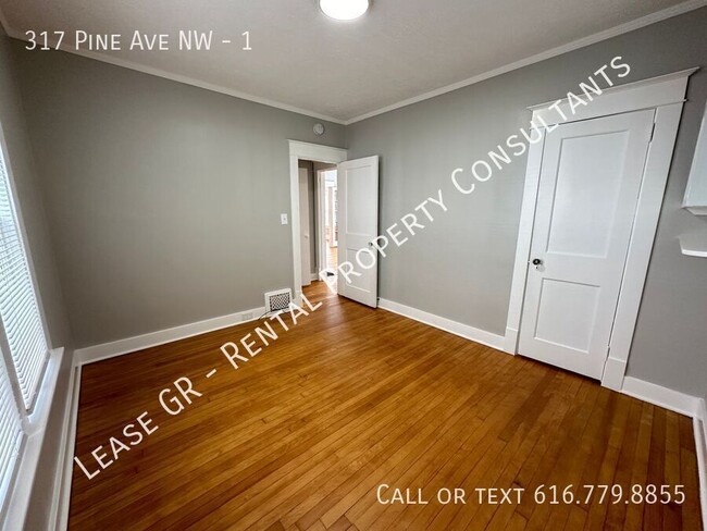 Building Photo - Updated lower 2 bedroom on the West side o...