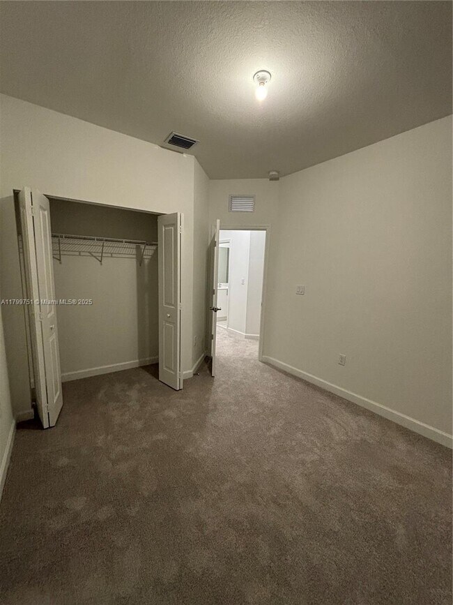Building Photo - 16238 SW 290th Terrace