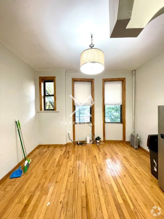 Building Photo - 1 bedroom in BROOKLYN NY 11216