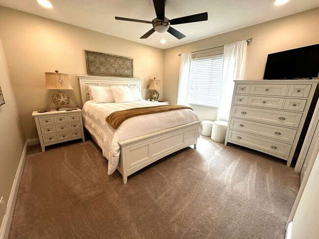 Building Photo - Furnished Six Month Rental - Gorgeous 3/2/2 Pool/Spa Home Tierra Verde