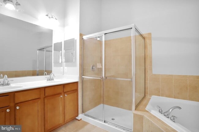 Building Photo - 8871 Purple Iris Ln