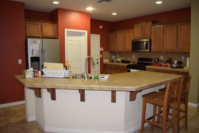 Building Photo - 1470 Alberton Cir
