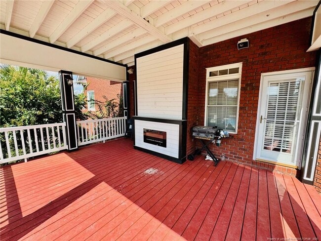 Building Photo - 262 Citadel Ct