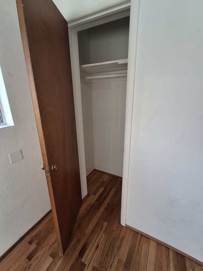 Building Photo - 309 Marie St