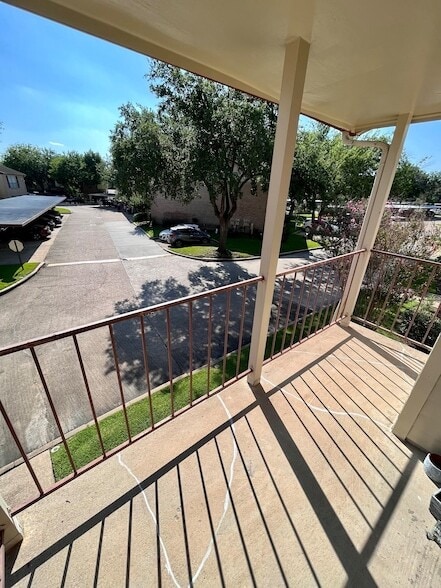 Building Photo - 2120 El Paseo St