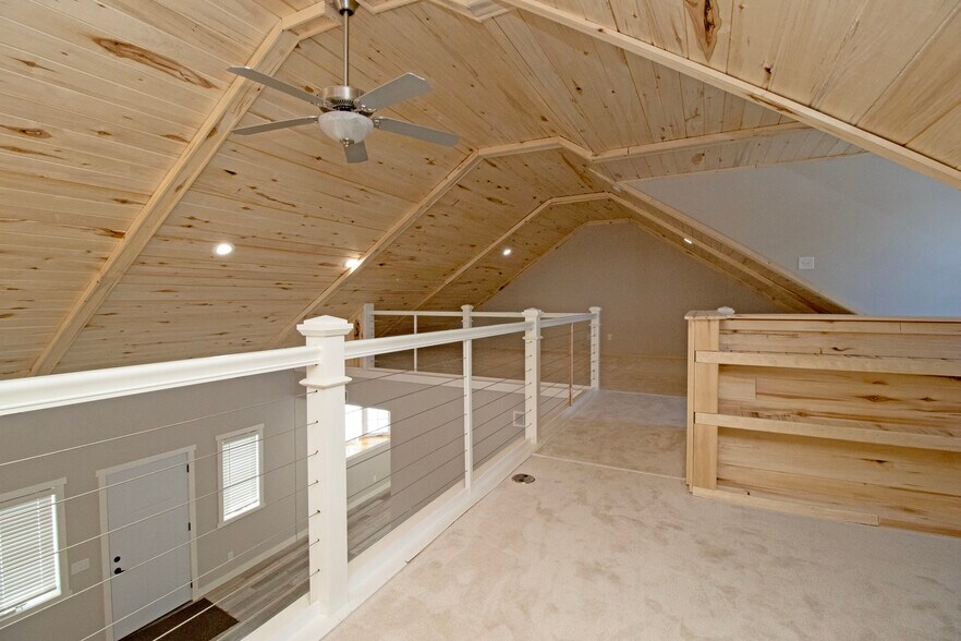 Building Photo - 13796 Hwy 55