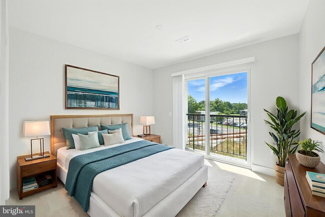 Building Photo - 19510 Village Walk