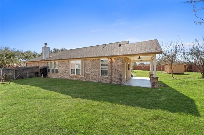 Building Photo - 7303 Enchanted Rock Ln