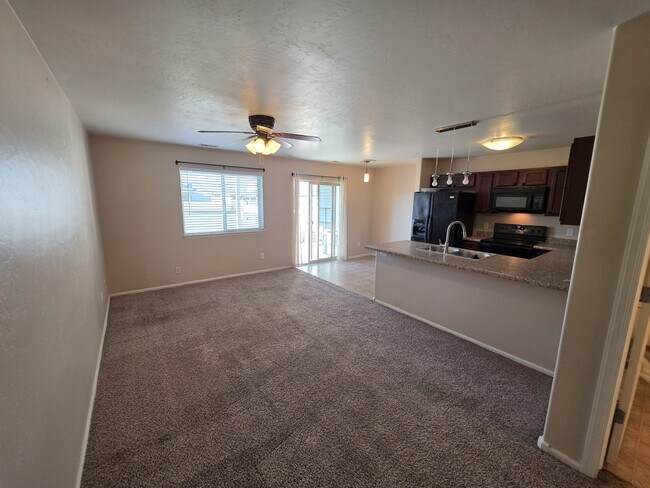 Building Photo - 2492 Brookwillow Loop