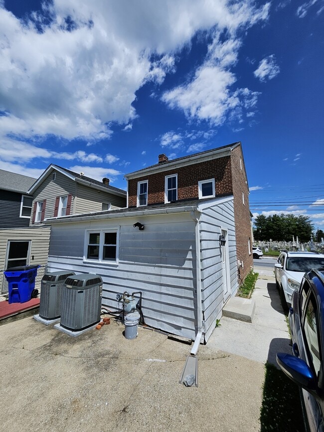 Building Photo - 111 N Seton Ave