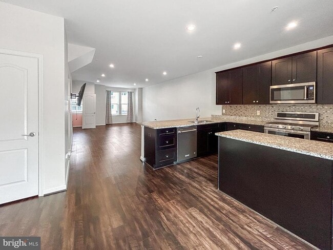 Building Photo - 1311 Hidden Trace Cove