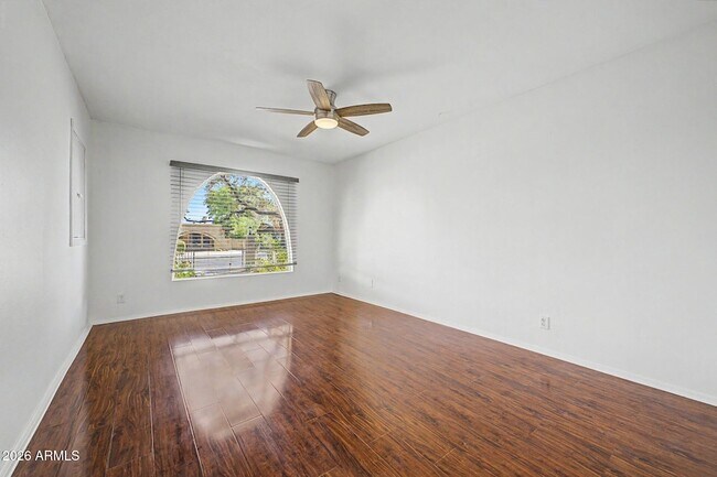 Building Photo - 3734 E Montecito Ave