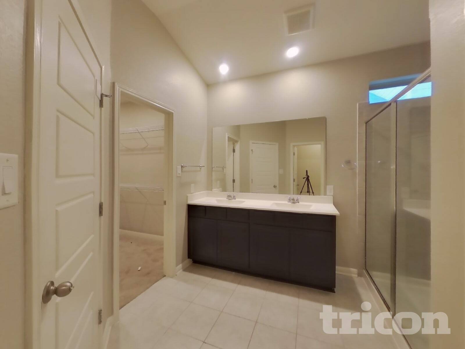 Building Photo - 3119 Gilbert Garden