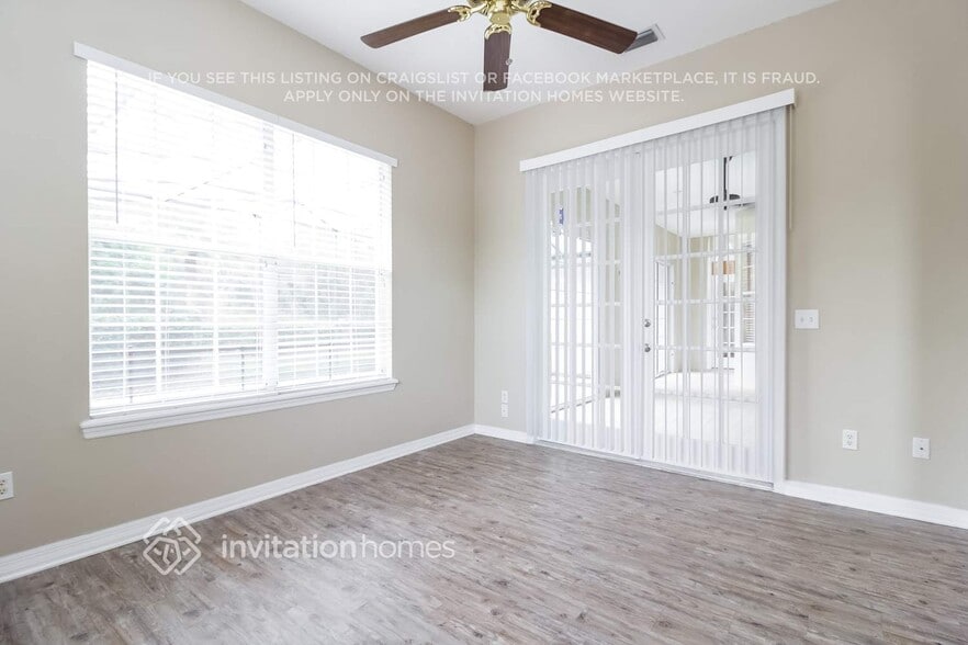 Building Photo - 594 Caledonia Pl