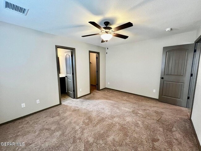 Building Photo - 12777 Tre Maximiliano Ave