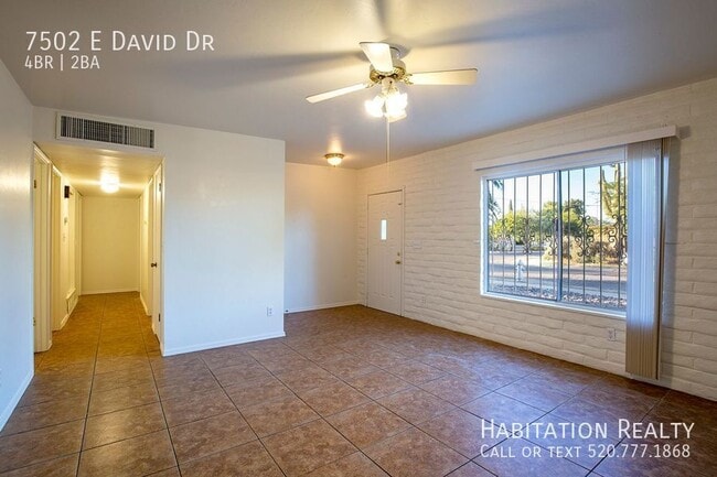 Building Photo - 7502 E David Dr
