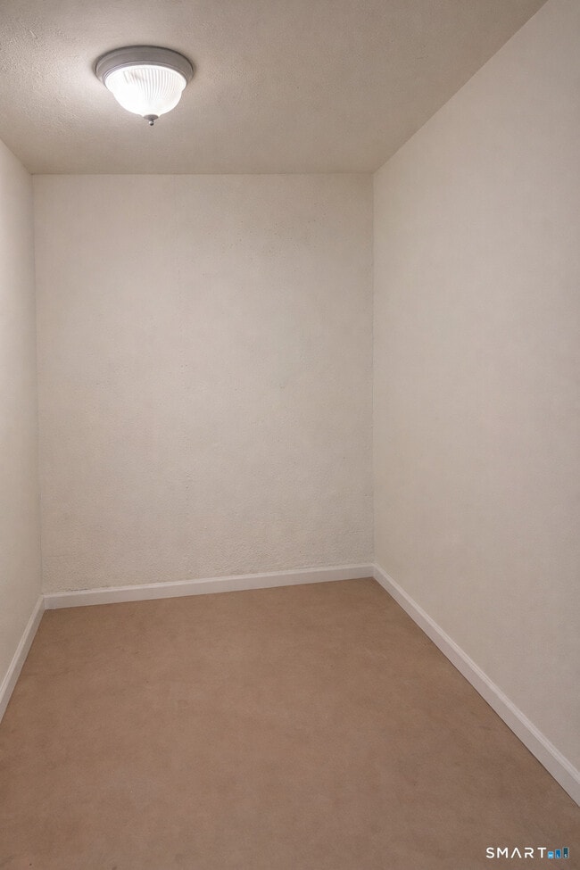 Building Photo - 391 Reef Rd