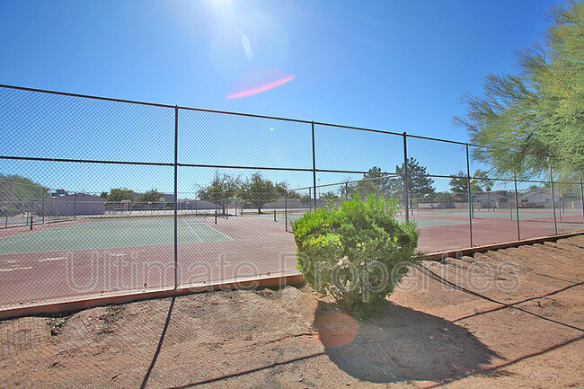 Building Photo - 1512 W Jacinto Ave