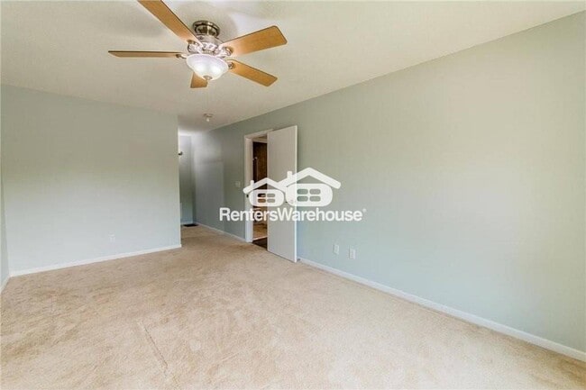 Building Photo - 1126 E Travelers Trail
