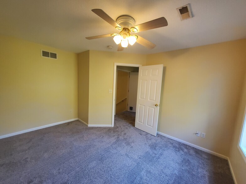2nd Floor Office - Could Be Used as a Bedroom - 5328 Godas Cir