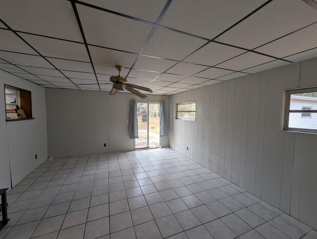 Building Photo - 1657 Louvre Dr