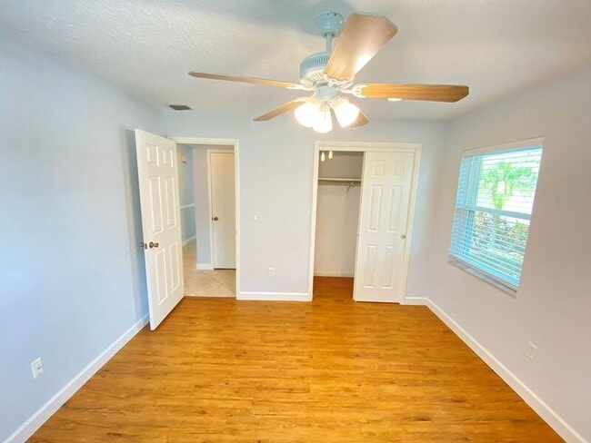 Building Photo - 104 Hatfield Ct
