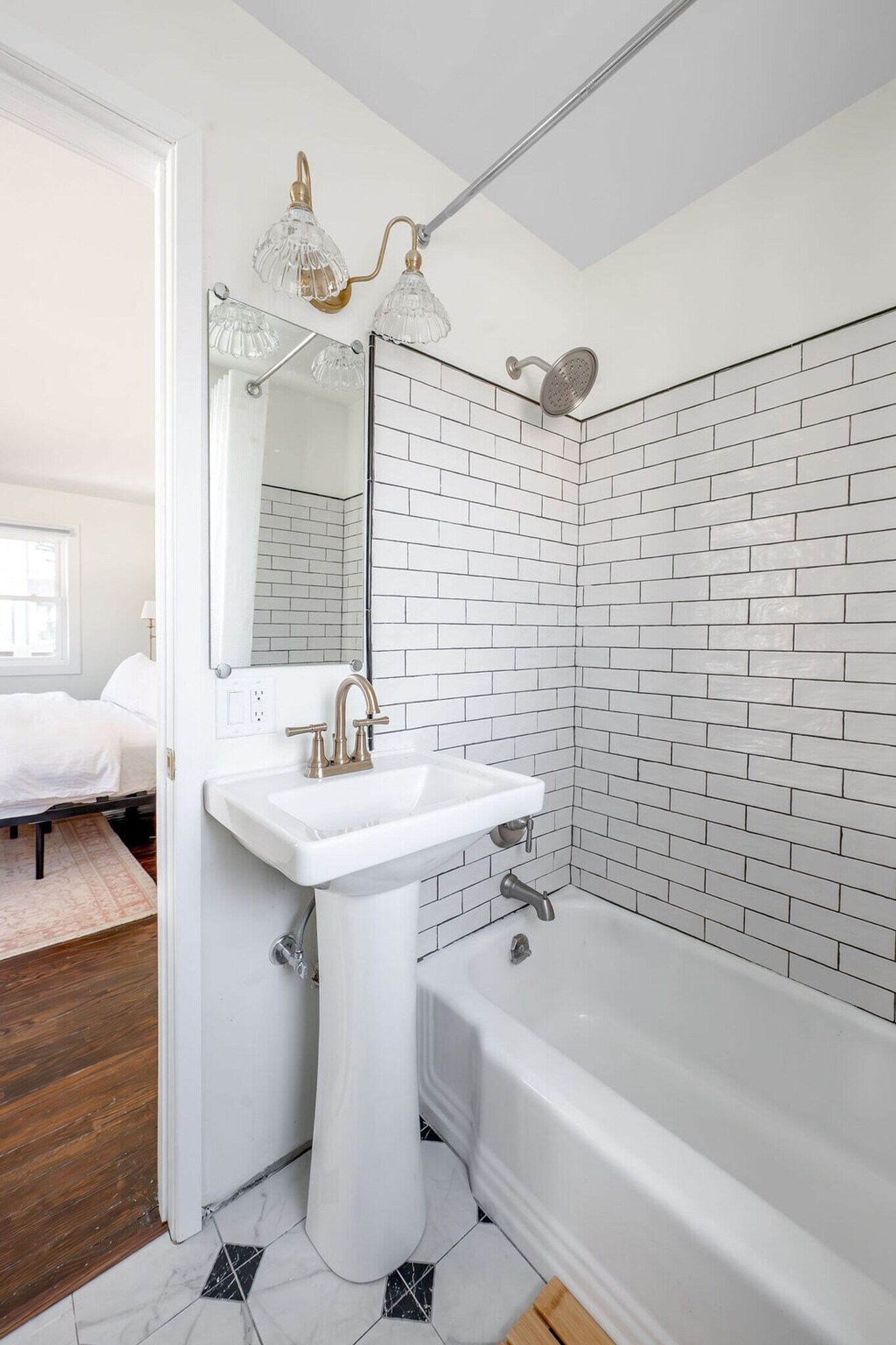 Building Photo - 179 W Wilson St