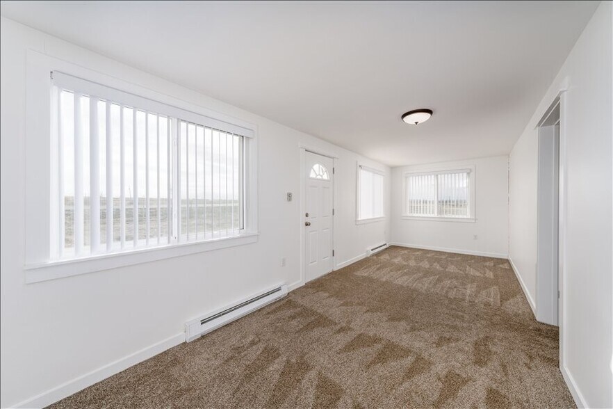 Building Photo - 13595 Co Rd 22