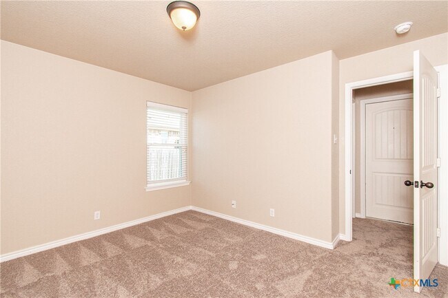 Building Photo - 2705 Uvero Alto Dr