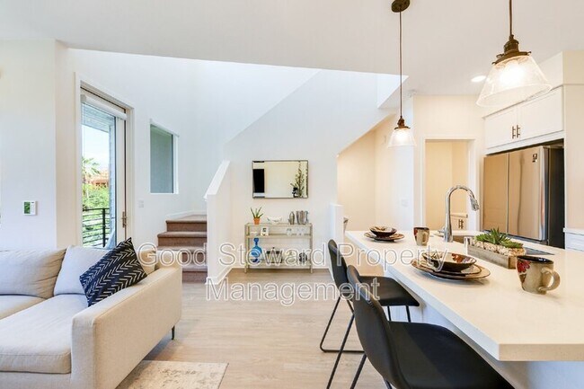 Building Photo - 9608 Nova Pl