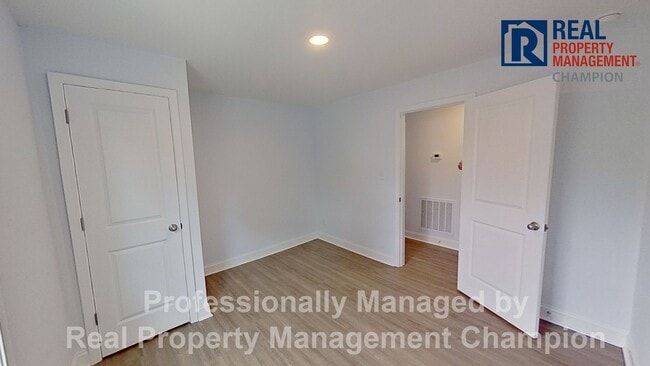 Building Photo - Recently Updated 2 BD/1 BA Home in the Heart of Wilmington
