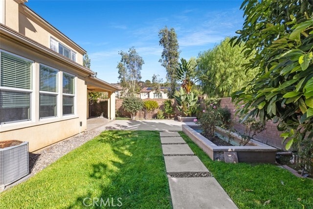 Building Photo - 2854 Alamitos Rd