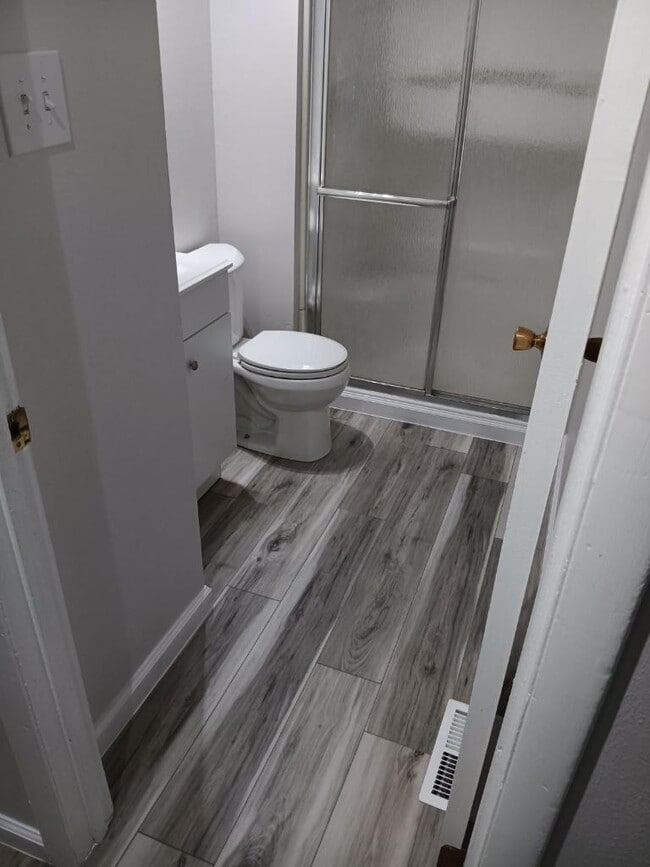 Bath 1 - 620 Graybridge E