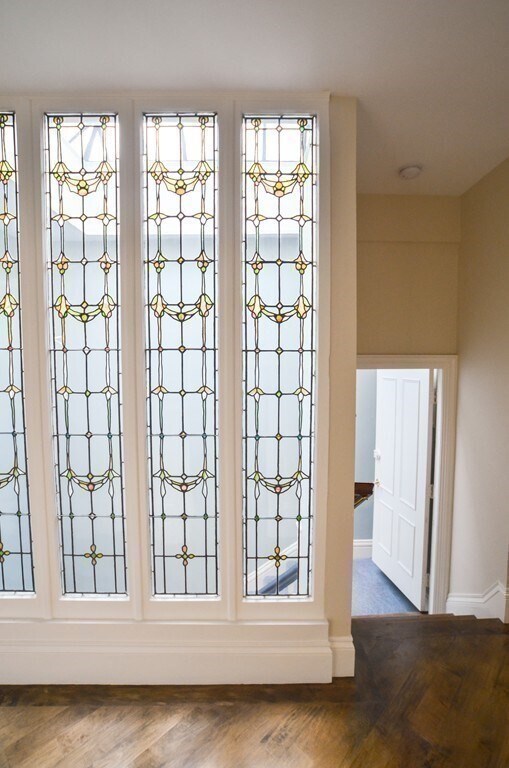 Building Photo - 180 Newbury St