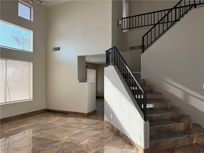 Building Photo - 1240 Lucky Gold Ct