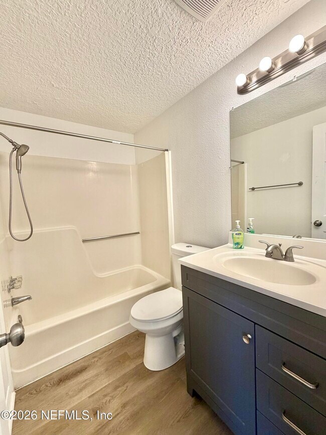 Building Photo - 8264 Devoe St