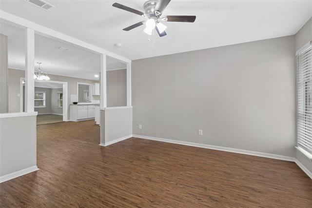 Building Photo - 5904 Emerson Dr