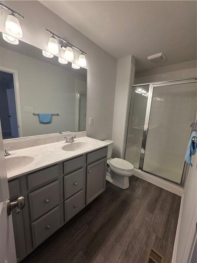 Building Photo - 412 Bulkhead Pl