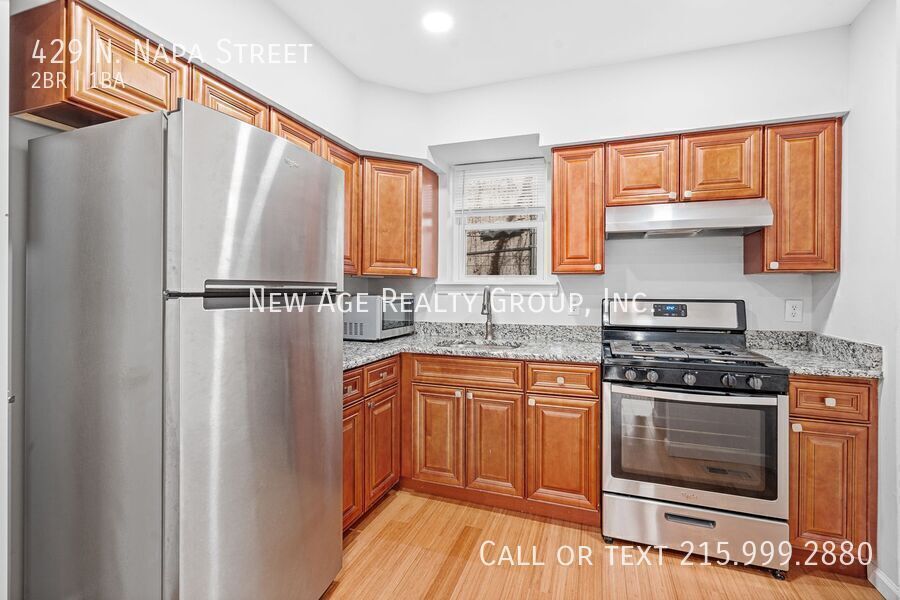 Building Photo - 429 N Napa St