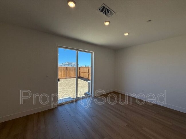 Building Photo - 1336 Martorella Ave