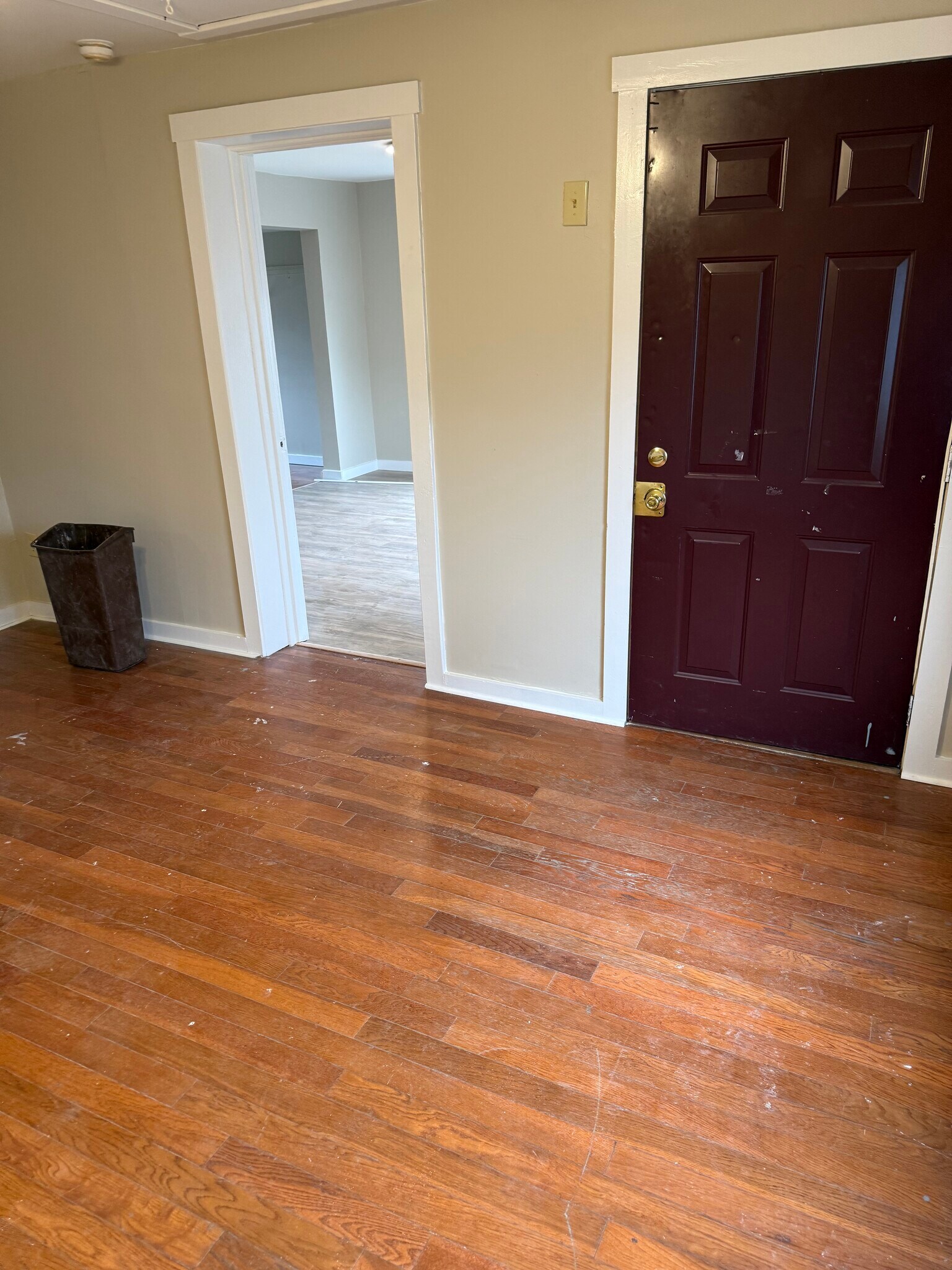 Building Photo - 1606 N Lindsay St