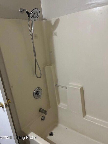 Building Photo - 1707A Cliff Ridge Ct