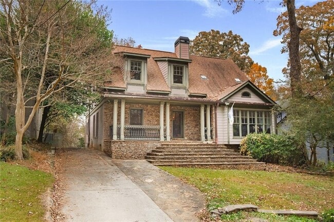 Primary Photo - 451 Hascall Rd NW