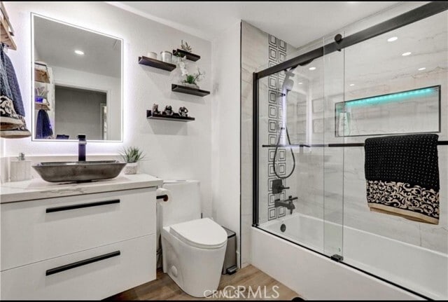 Building Photo - 575 Rembrandt Dr