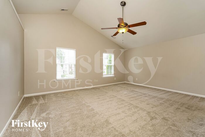 Building Photo - 2586 Viola Ct